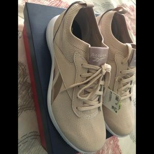 Woman’s sneakers. Reebok - Ecru and Rose Gold.Lightweight.